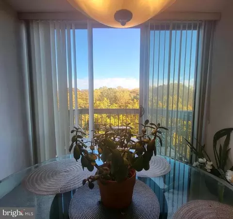 3600 Conshohocken Ave #606, Philadelphia, PA 19131