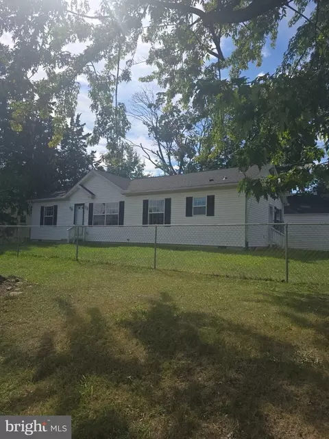 9507 Convent Ave, Philadelphia, PA 19114