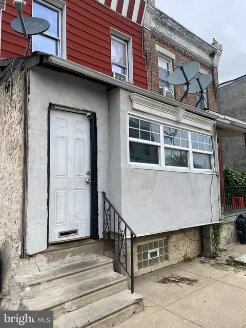 6173 Upland St, Philadelphia, PA 19142