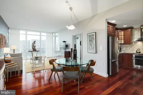 901 N Penn St #P303, Philadelphia, PA 19123