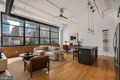 2200 Arch St #508, Philadelphia, PA 19103