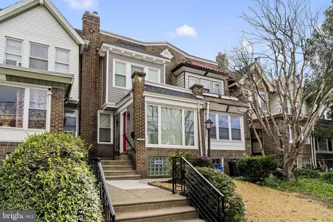 5306 Locust St, Philadelphia, PA 19139