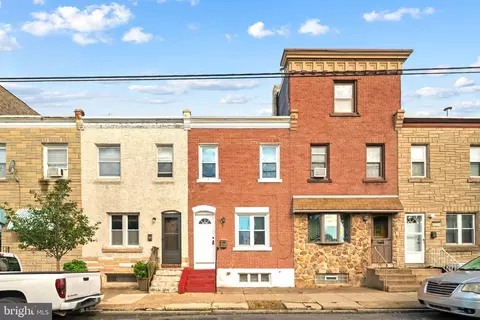 6610 Tulip St, Philadelphia, PA 19135