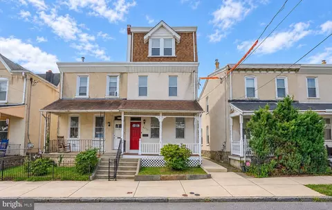 4320 Mitchell St, Philadelphia, PA 19128