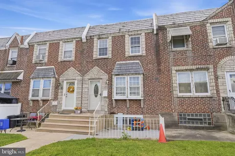 6619 Cottage St, Philadelphia, PA 19135