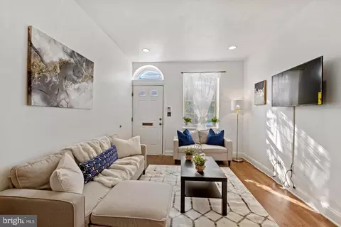 849 N Lawrence St, Philadelphia, PA 19123
