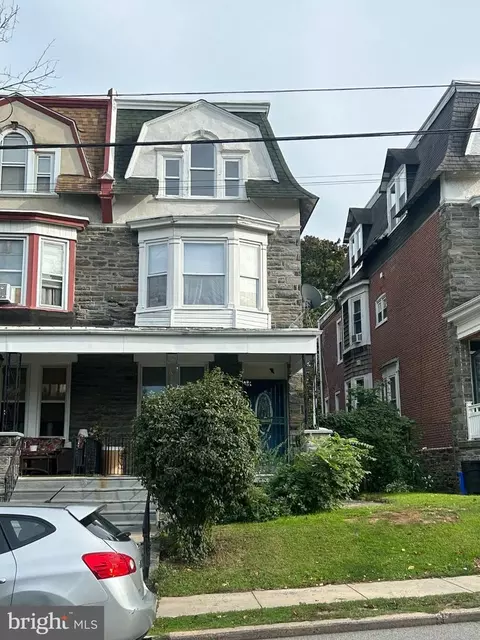 34 E Mount Pleasant Ave, Philadelphia, PA 19119