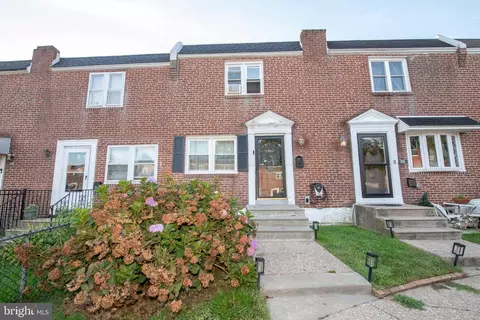 206 Overlook Rd, Philadelphia, PA 19128