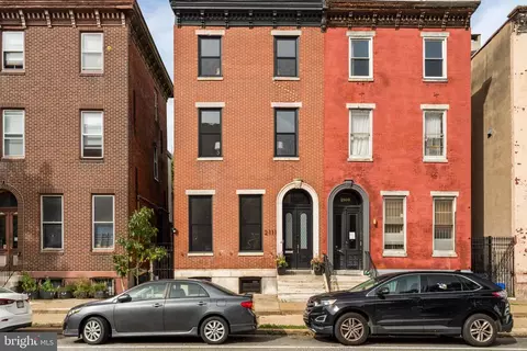 2111 Spring Garden St, Philadelphia, PA 19130