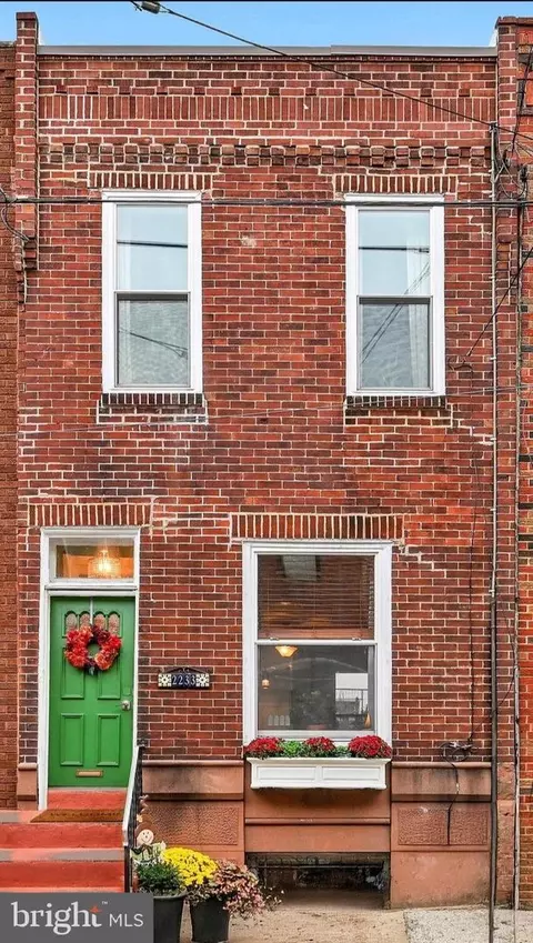 2233 S Colorado St, Philadelphia, PA 19145