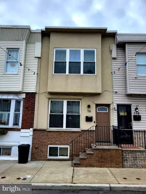 116 Roseberry St, Philadelphia, PA 19148