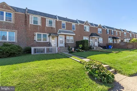 6135 Reach St, Philadelphia, PA 19111