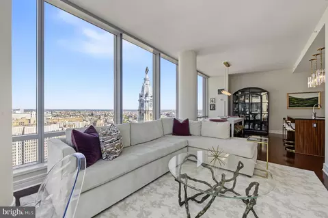 1414 S Penn Sq #35F, Philadelphia, PA 19102