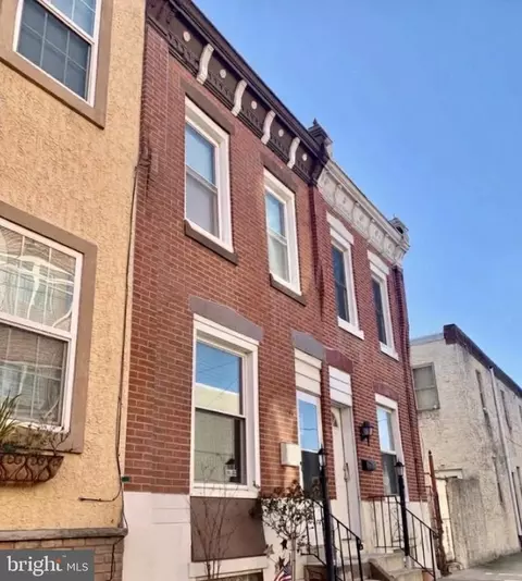 2304 E Albert St, Philadelphia, PA 19125