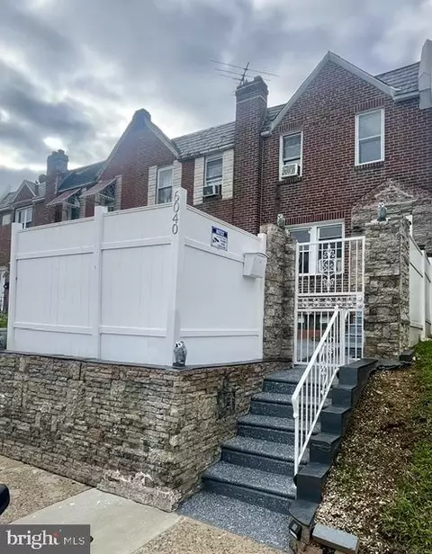 6040 Alma St, Philadelphia, PA 19149