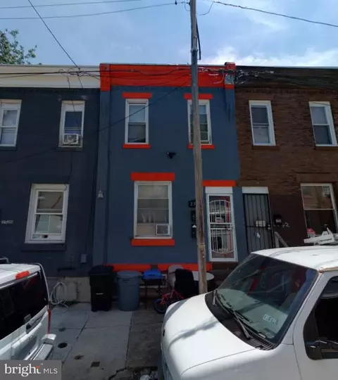2540 W Seltzer St, Philadelphia, PA 19132