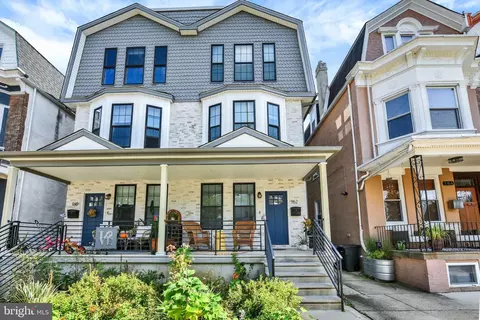 162 Sharpnack W, Philadelphia, PA 19119