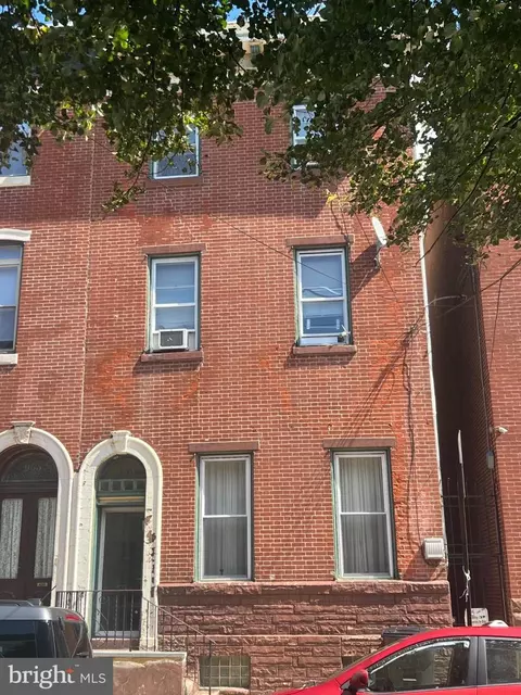 963 N 5th St, Philadelphia, PA 19123