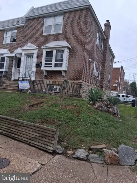 2853 Benner St, Philadelphia, PA 19149