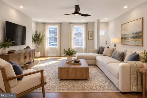 382 Martin St, Philadelphia, PA 19128