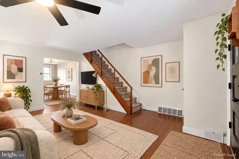 3936 Mitchell St, Philadelphia, PA 19128