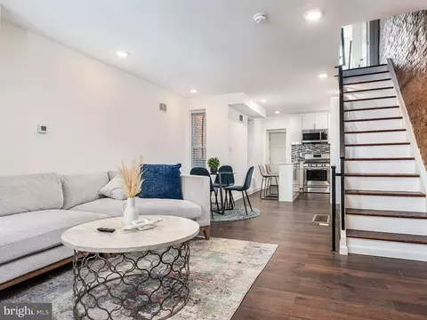 1540 N Hollywood St, Philadelphia, PA 19121