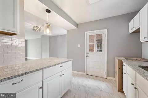 6443 Garman St, Philadelphia, PA 19142