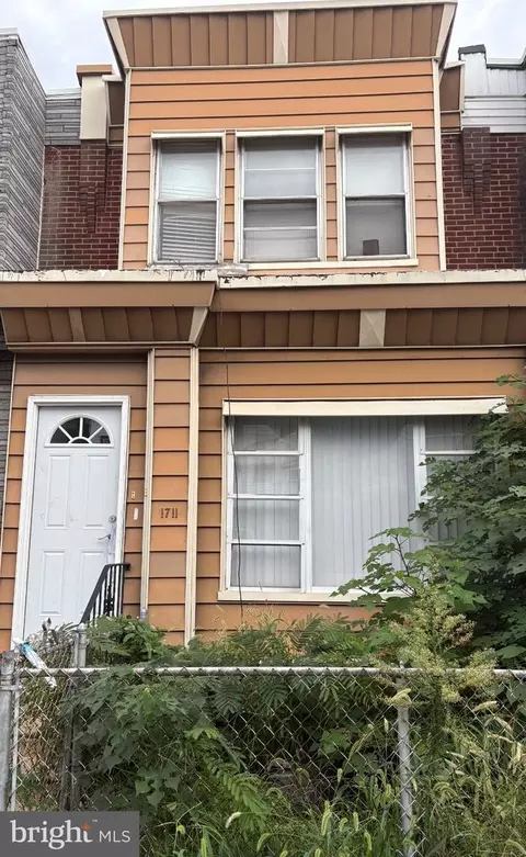 1711 S Conestoga St, Philadelphia, PA 19143