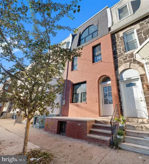 2423 Christian St, Philadelphia, PA 19146