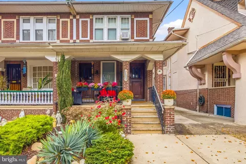 2520 S Cleveland St, Philadelphia, PA 19145