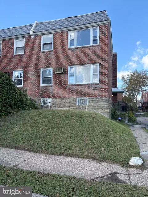 907 E Phil Ellena St, Philadelphia, PA 19150