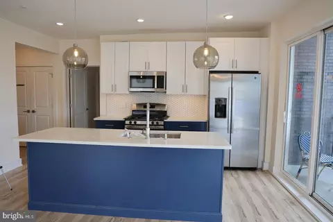 1148 N 2nd St #5F, Philadelphia, PA 19123