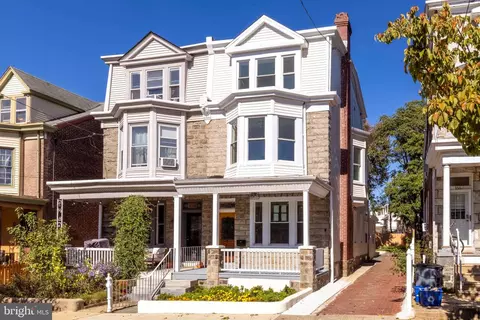 334 Roxborough Ave, Philadelphia, PA 19128
