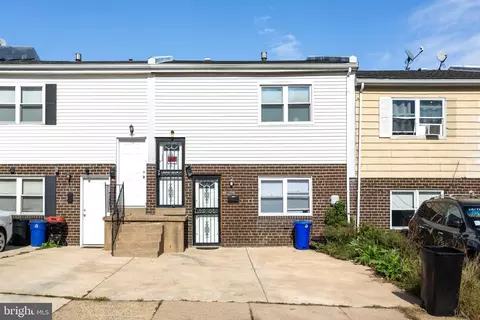 585 Allengrove St, Philadelphia, PA 19120