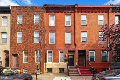 1233 S 15th St, Philadelphia, PA 19146