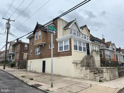 6651 Dorel St, Philadelphia, PA 19142