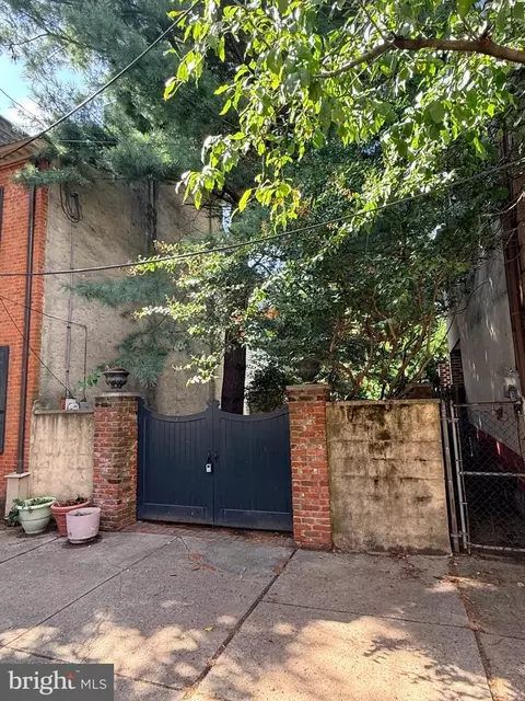 1120 Marlborough St, Philadelphia, PA 19125