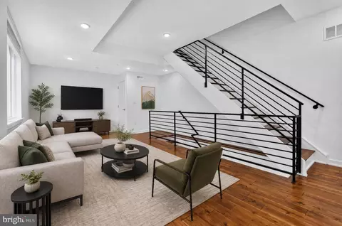 4727 00 Walnut St #4, Philadelphia, PA 19139