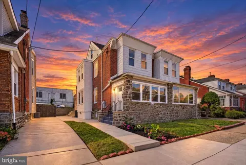 428 Hellerman St, Philadelphia, PA 19111