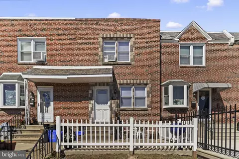 8046 Terry St, Philadelphia, PA 19136