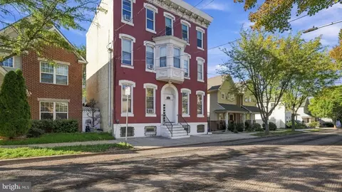 1722 N 7th St, Philadelphia, PA 19122