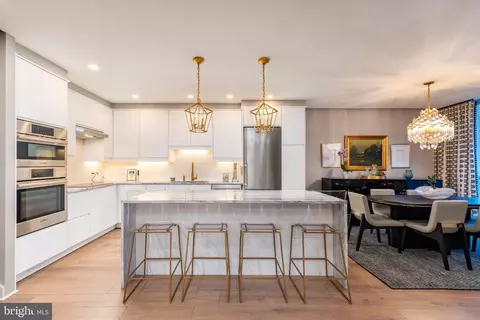 2301 Cherry St #9E, Philadelphia, PA 19103