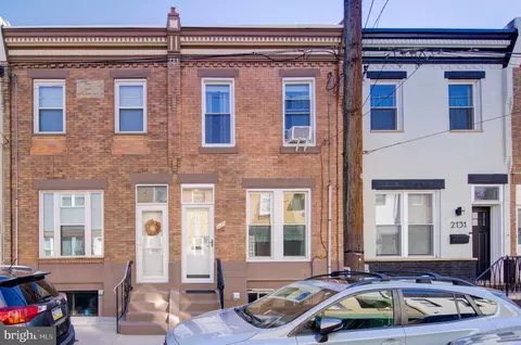 2129 S Chadwick St, Philadelphia, PA 19145