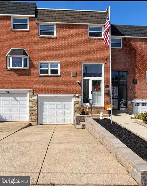 3515 Nottingham Ln, Philadelphia, PA 19114