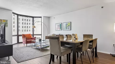 2018 32 Walnut St #9K, Philadelphia, PA 19103
