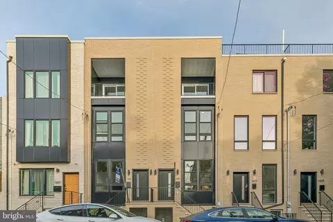 1433 S 8th St, Philadelphia, PA 19147