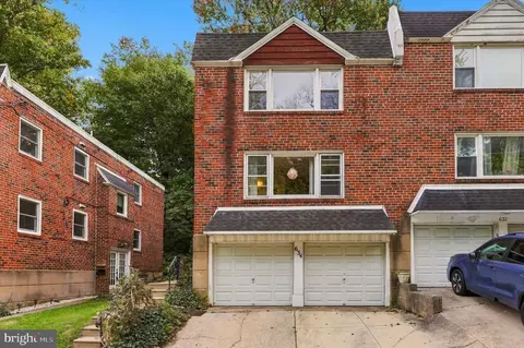 634 Green Ln, Philadelphia, PA 19128