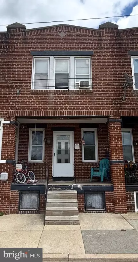 1613 S Dover St, Philadelphia, PA 19145