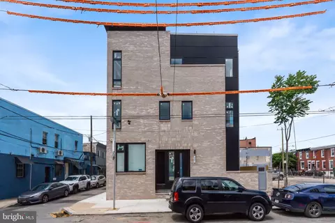 901 Emily St, Philadelphia, PA 19148