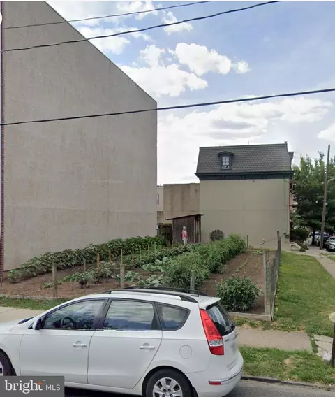 3827 Baring St, Philadelphia, PA 19104